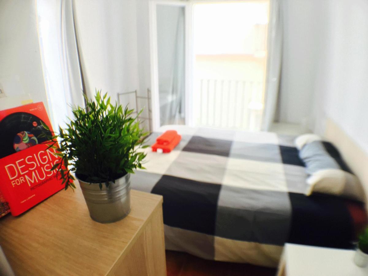 Centro + Wifi+ 2 Camas De Matrimonio +Playa Daire Cadiz Dış mekan fotoğraf